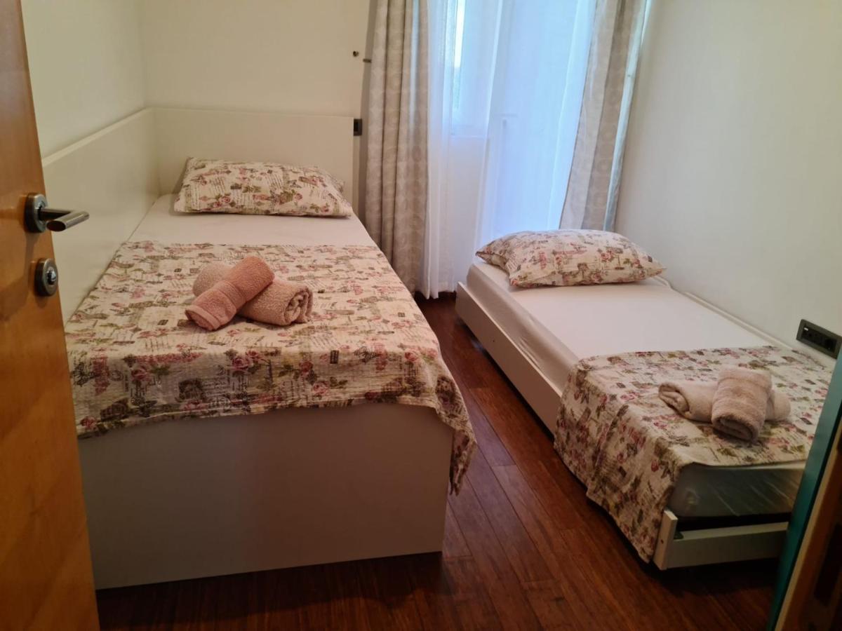 Villa Vesna 프레코 외부 사진